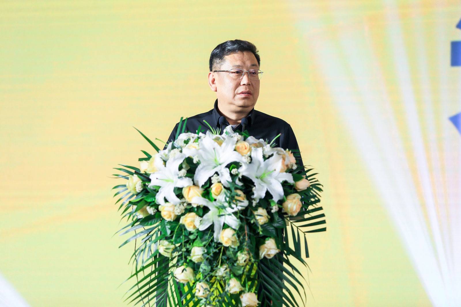 以“锂”谋远，以“智”启新，新日聚势开启“锂·智”骑行新时代